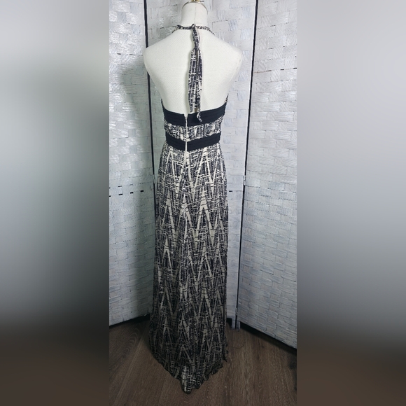 BCBGMAXAZRIA silk maxi dress - Picture 4 of 10
